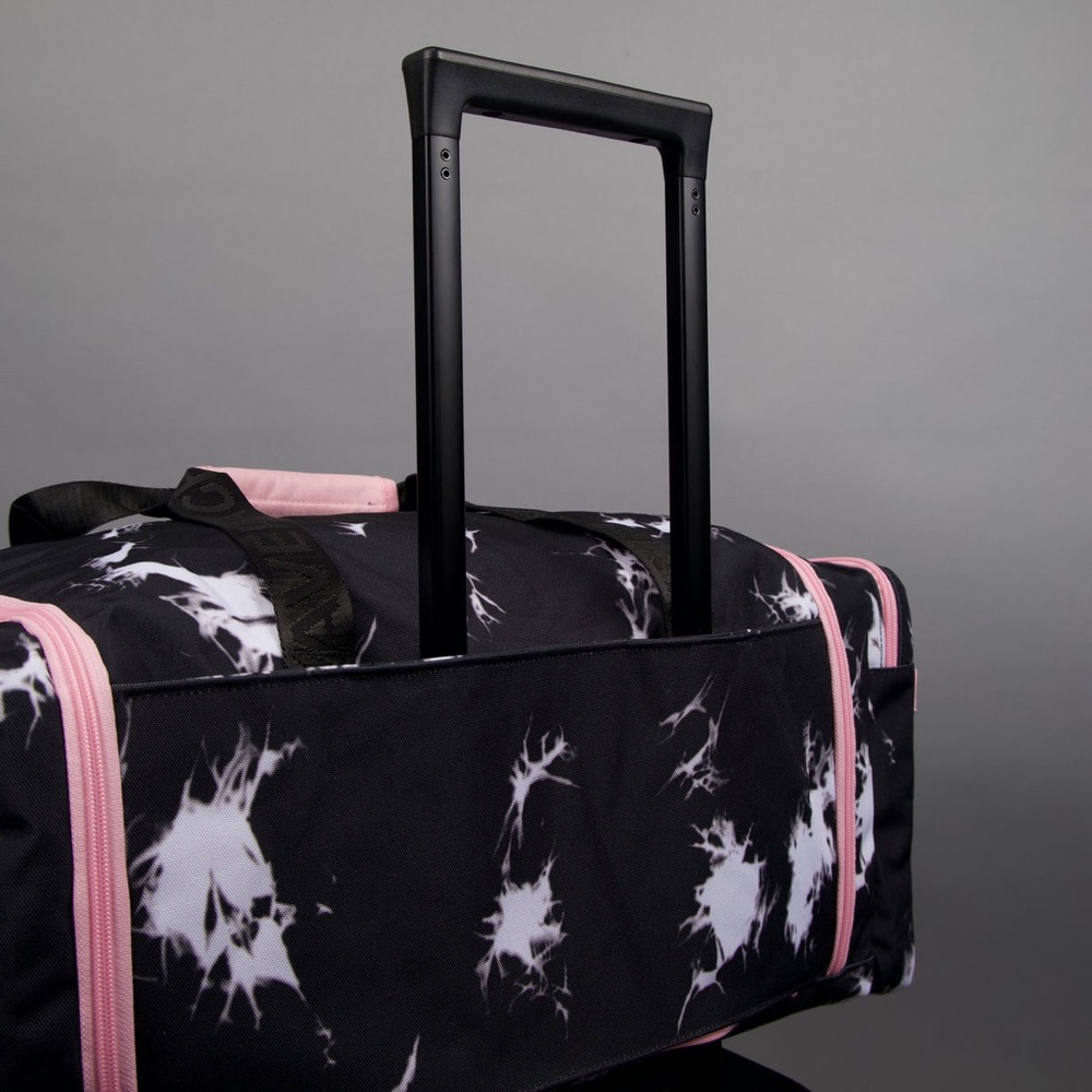 40L ULTIMATE DUFFLE BAG BLACK LIGHTNING KNOCKOUT PINK - Picture 13 of 16